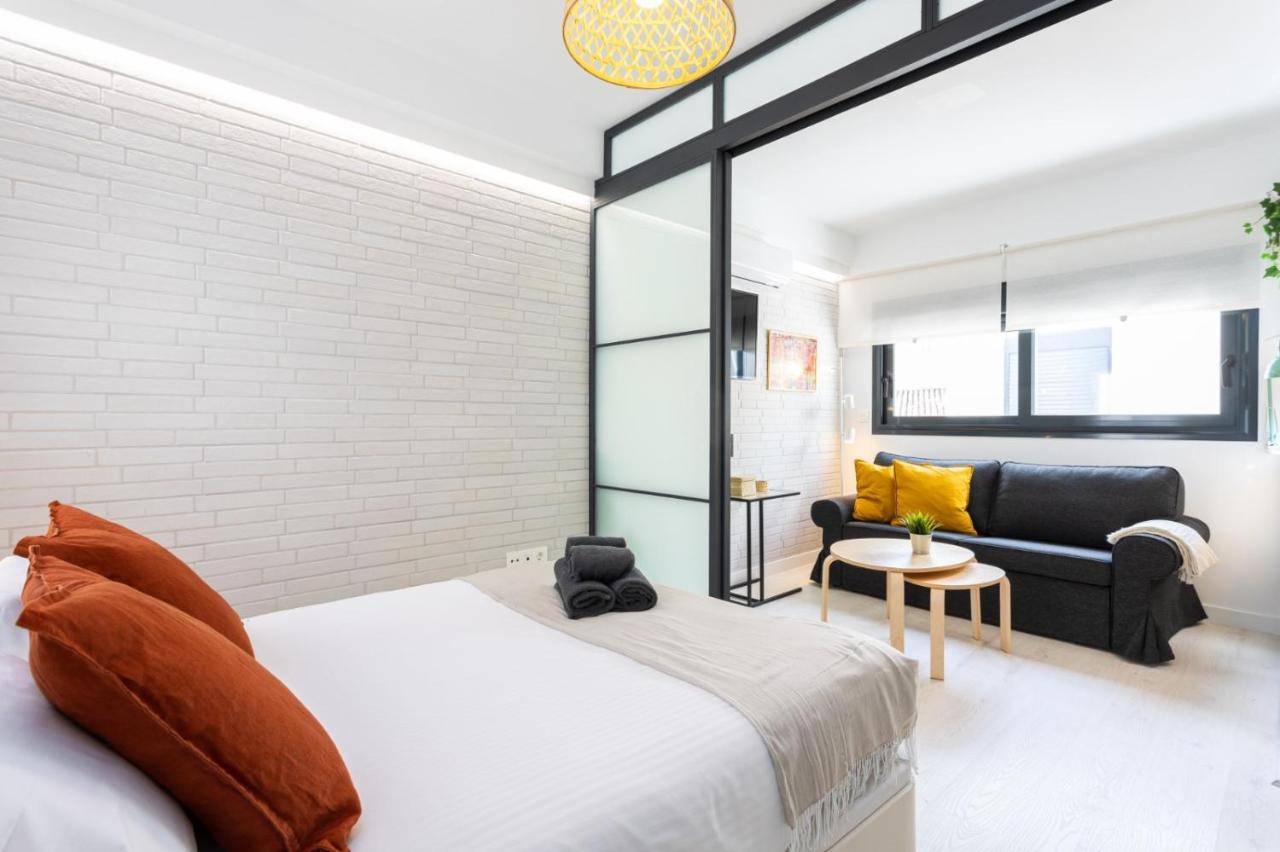 Suite Home Cervantes Malaga Zewnętrze zdjęcie